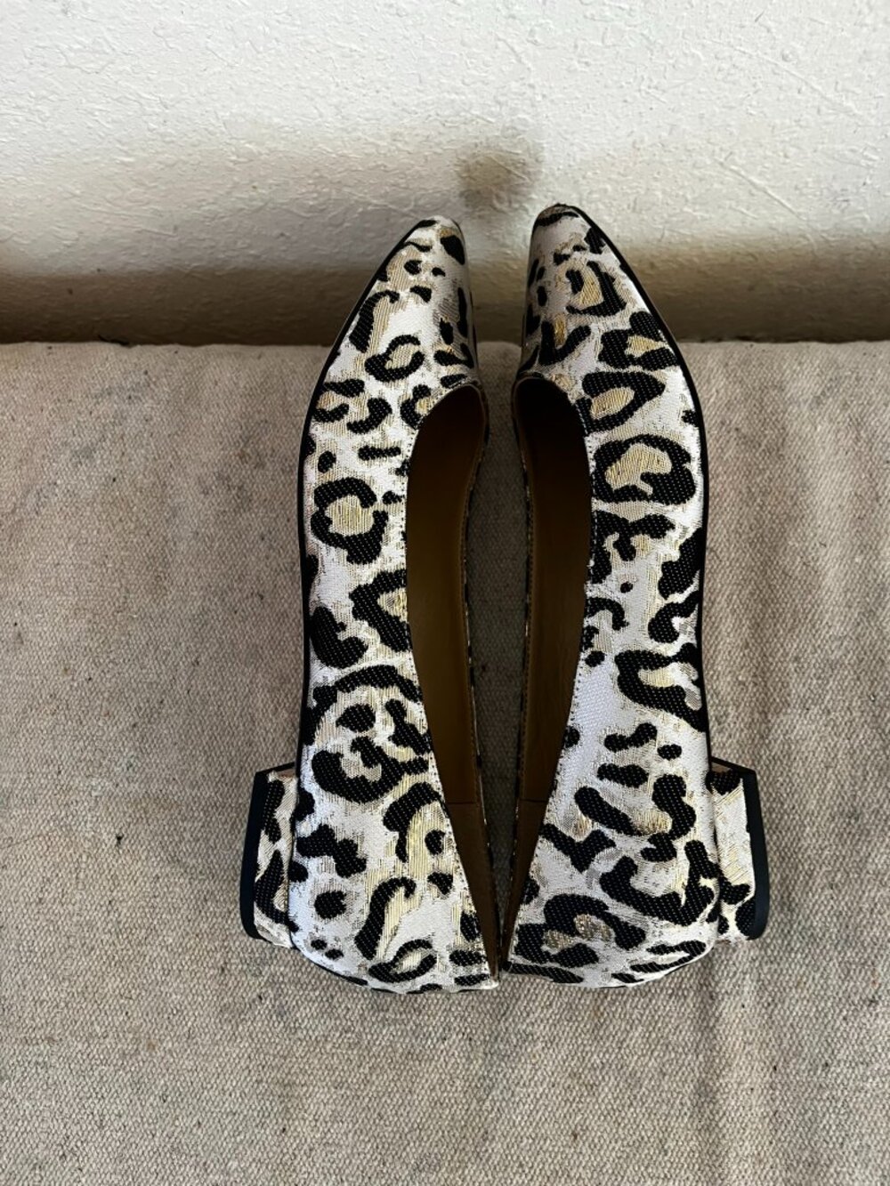 Talbots Woman's Edison Jacquard Metallic Leopard Flats Sz 8 - Picture 5 of 12